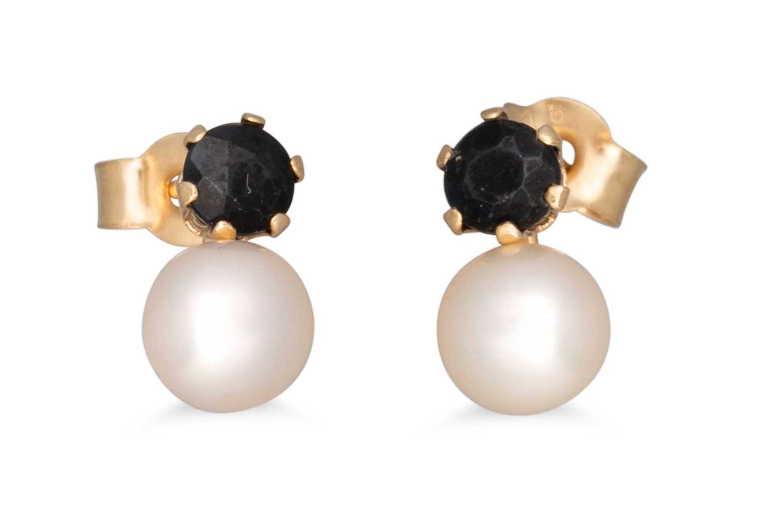Lot 42 - A PAIR OF CULTURED PEARL AND SAPPHIRE EARRINGS,...