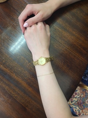 Lot 427 - A LADY'S LONGINES WRISTWATCH, with box