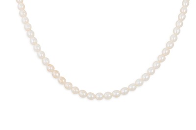 Lot 255 - A CULTURED PEARL NECKLACE, with 14ct yellow...