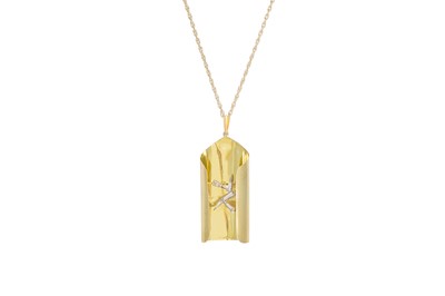 Lot 49 - AN UNUSUAL MODERN IRISH 18CT GOLD PENDANT,...