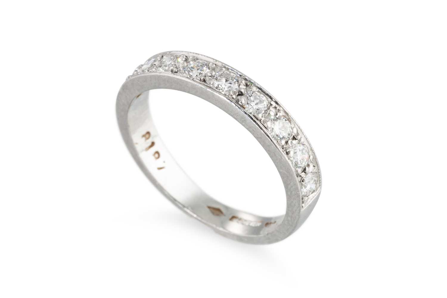 Lot 278 - A DIAMOND HALF ETERNITY RING, the brilliant...