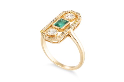 Lot 133 - AN EMERALD AND DIAMOND CLUSTER RING, of plaque...