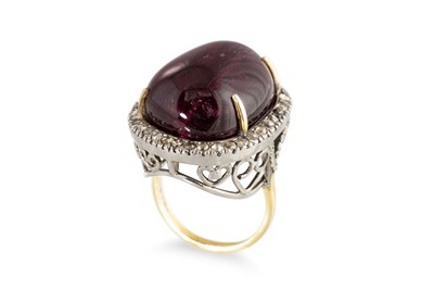 Lot 137 - A LARGE TOURMALINE AND DIAMOND CLUSTER RING,...