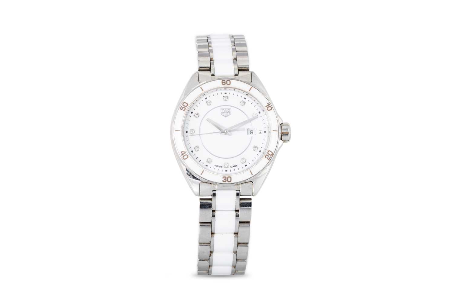 Lot 227 - A LADY'S TAG HEUER WRISTWATCH, stainless steel,...