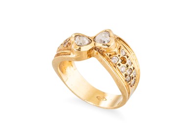 Lot 35 - AN 18CT YELLOW GOLD GEM-SET RING, in the style...