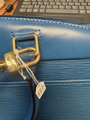 Lot 235 - A LOUIS VUITTON 'RIVIERA' LADY'S HANDBAG, blue,...