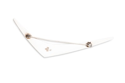Lot 3 - A VINTAGE DANISH SILVER BROOCH, of shaped...