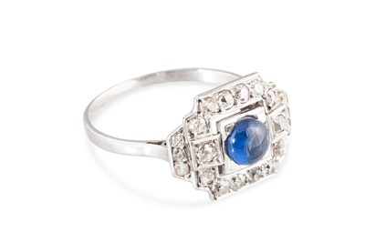 Lot 63 - AN ART DECO SAPPHIRE AND DIAMOND RING, the...