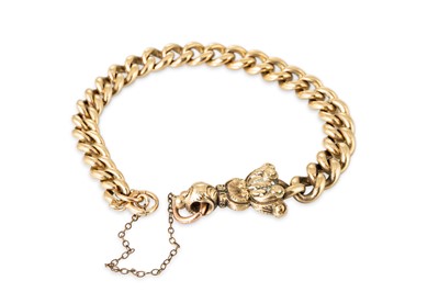 Lot 6 - A 9CT GOLD CURB LINK BRACELET, with carved...