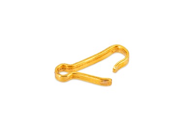 Lot 10 - A COLLECTION OF SOUTH AMERICAN YELLOW GOLD...