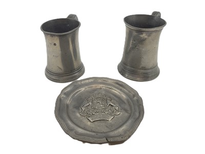Lot 521 - A VICTORIAN STERLING SILVER SALVER BY...