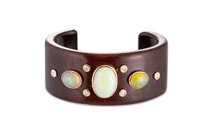 Lot 91 - AN UNUSUAL OPAL AND DIAMOND WOOD CUFF BANGLE,...