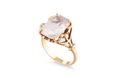 Lot 57 - A ROSE QUARTZ SET RING, the rectangular rose...