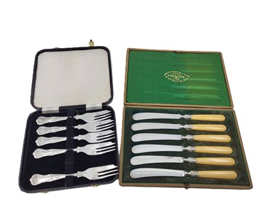 Lot 532 - A LARGE COLLECTION OF ANTIQUE & LATER BOXED...