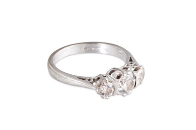 Lot 91 - A THREE-STONE DIAMOND RING, the round...