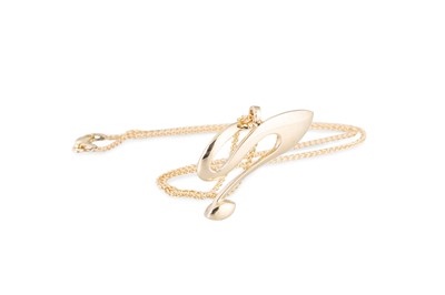 Lot 47 - A PENDANT OF ABSTRACT FORM BY DECLAN KILLEN,...