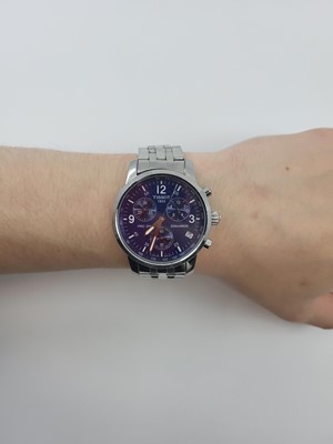 Lot 417 - A GENT'S TISSOT WRISTWATCH, stainless steel...
