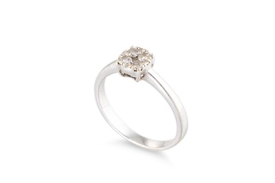 Lot 53 - A DIAMOND CLUSTER RING, mounted in 18ct white...