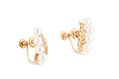Lot 84 - A PAIR OF PEARL EARRINGS, of naturallistic...