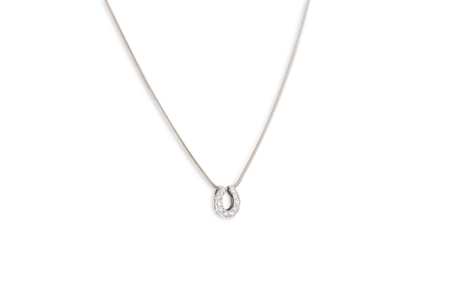 Lot 87 - A DIAMOND HORSESHOE PENDANT, mounted in 18ct...