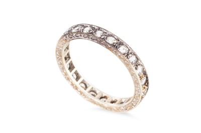 Lot 89 - AN ANTIQUE STONE SET FULL ETERNITY RING,...