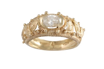 Lot 260 - AN UNUSUAL DIAMOND SOLITAIRE RING, the oval...