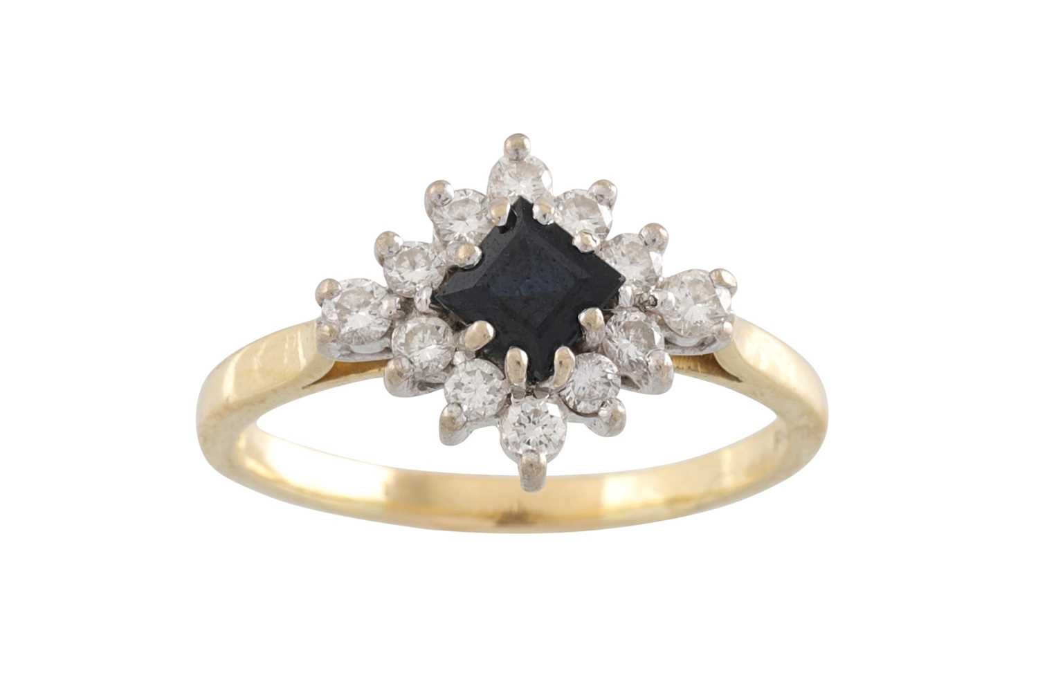 Lot 202 - A SAPPHIRE AND DIAMOND LOZENGE SHAPE CLUSTER...